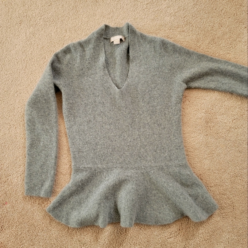 Banana Republic gray sweater
